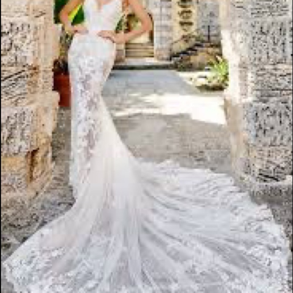 Gorgeous wedding dress gown NWT